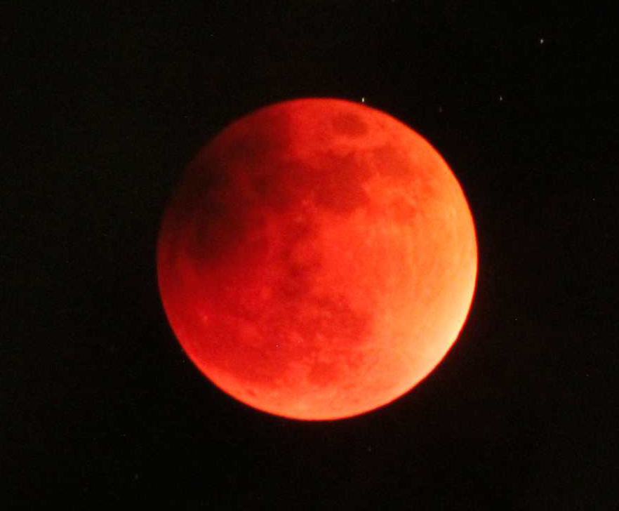 Enjoy the exciting experience of a Total Lunar Eclipse March 14, 2025 12 20150927 ellisonP MG 3565