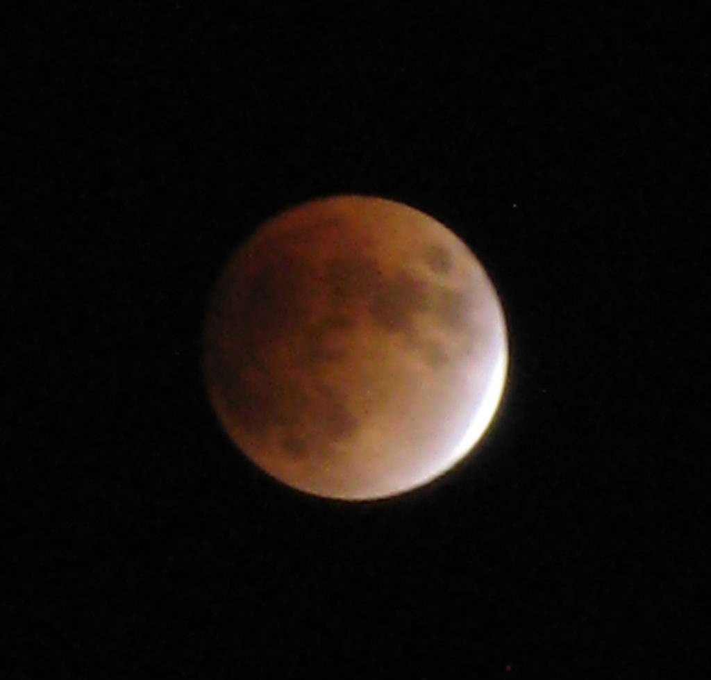 Enjoy the exciting experience of a Total Lunar Eclipse March 14, 2025 15 li 719 20080220 IMG 0327